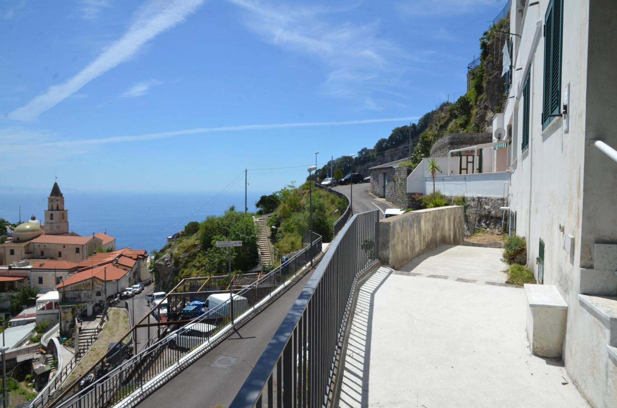 Aparthotel Amalfi Hills Habitación foto